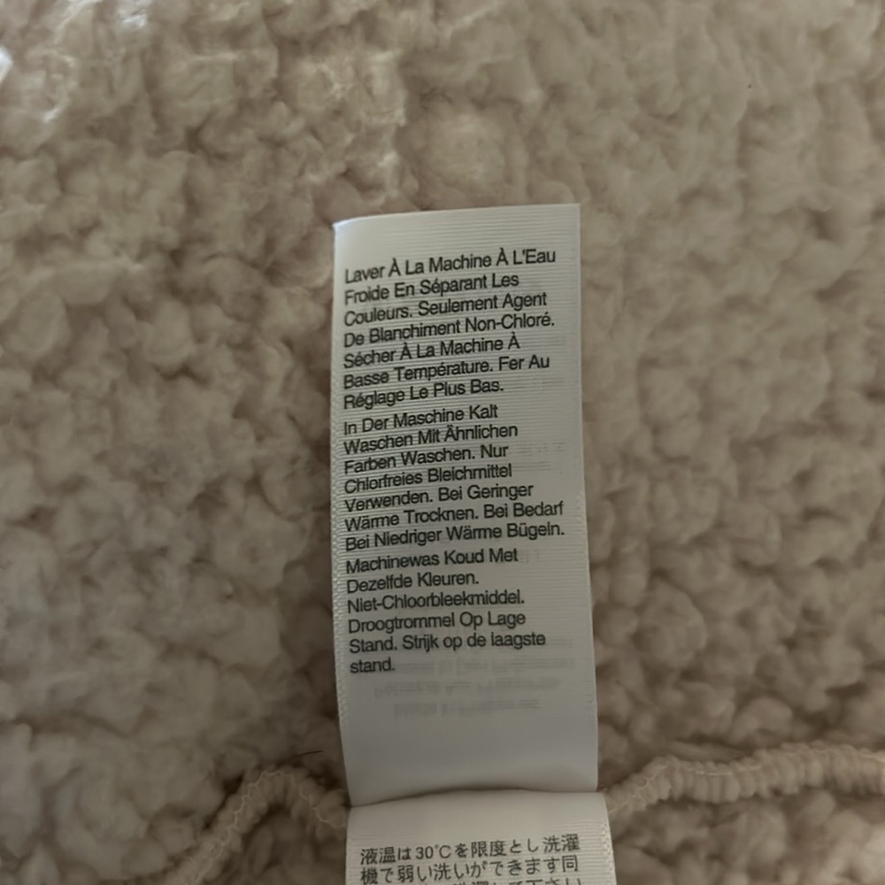 Sherpa Robe - Picture 7 of 8